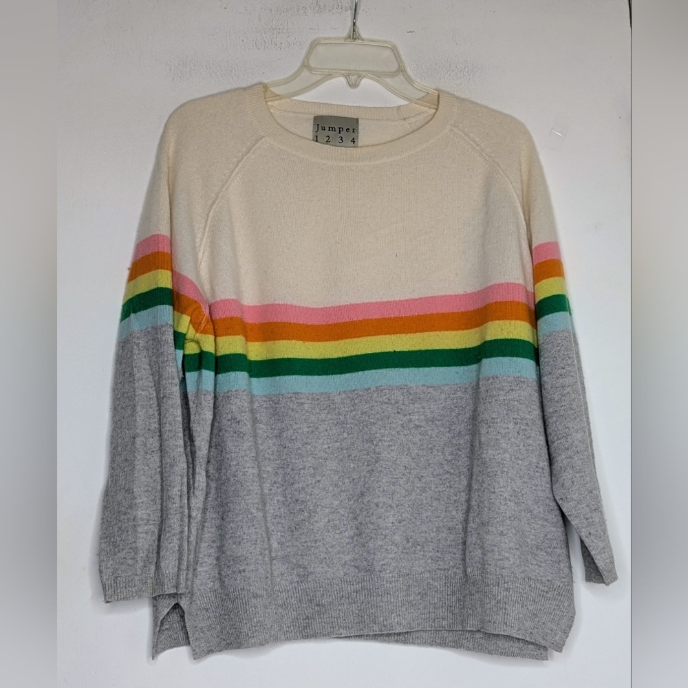 Jumper 1234 • 2 • 100% Cashmere Crewneck Sweater